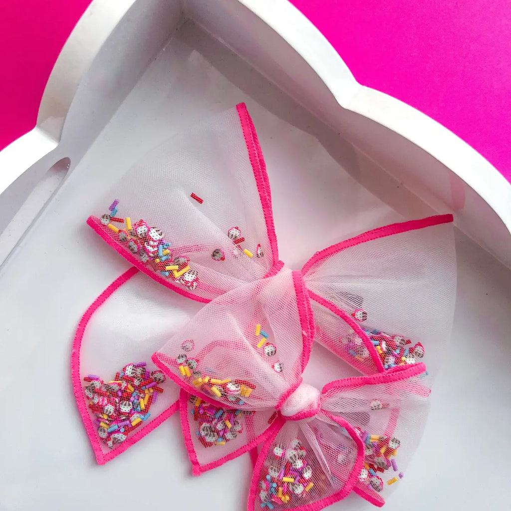 Shimmy Shake Bows (small cupcakes & confetti nylon headband)