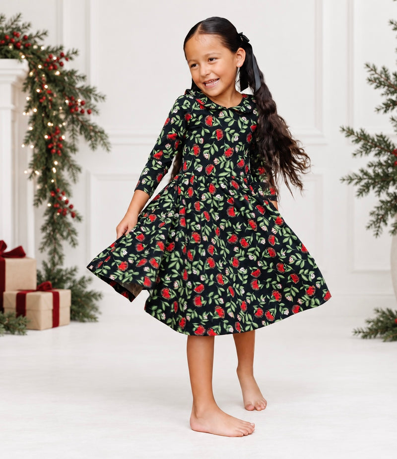 Crimson & Clover Peter Pan dress