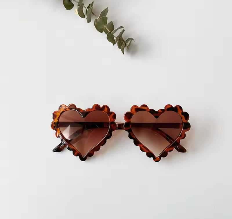 Sweetheart Sunnies (brown)