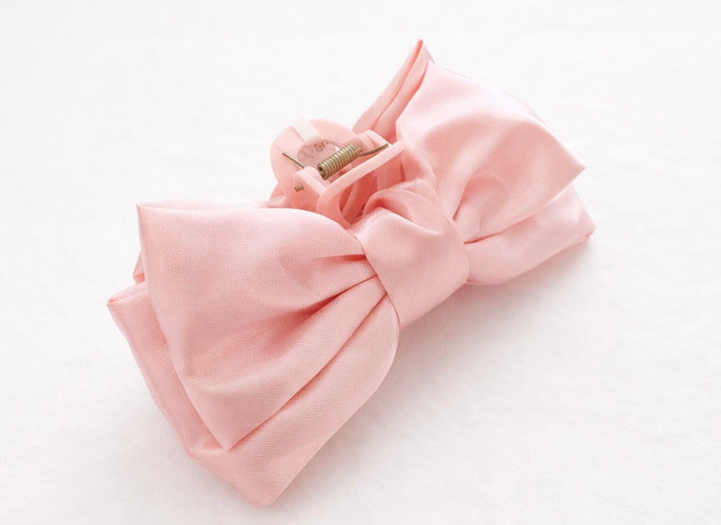 Little Lady Bow Clip