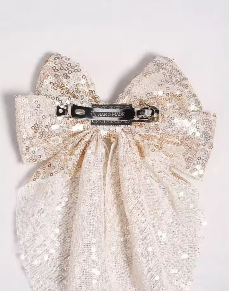 Flair for Drama Bow