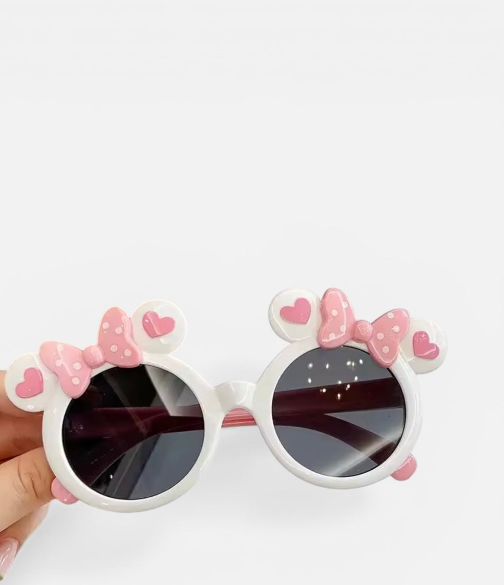 LRW Spring/Summer Accessory Edit (Minnie Sunnies)