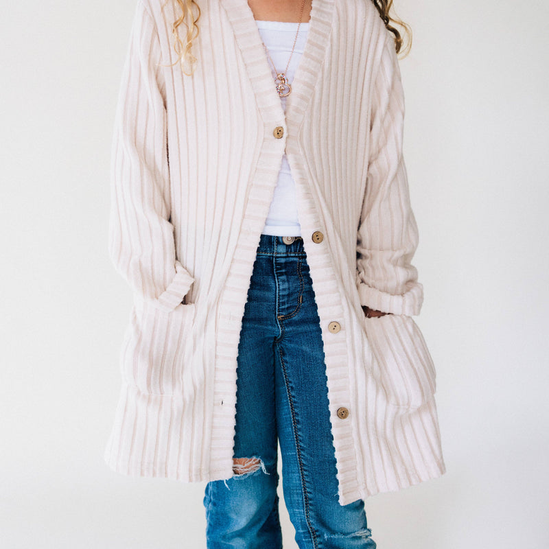 The Cozy Cardigan (ivory)