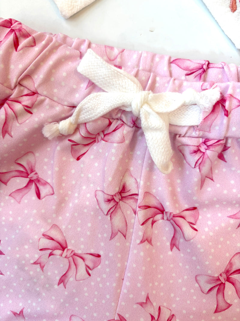 So Bowtiful Shorts