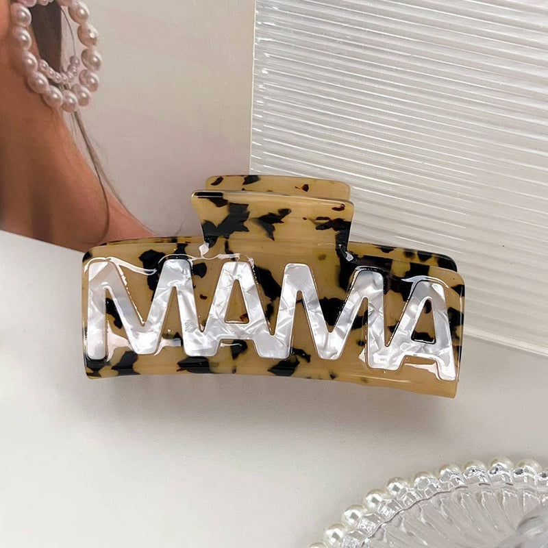 LRW Holiday Accessory Edit: Mama Claw Clip