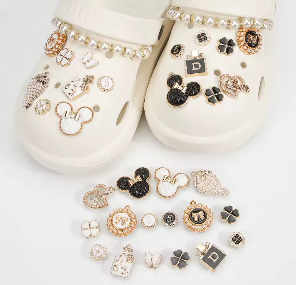 Croc Charm Bar Dream Set (black/white/gold)