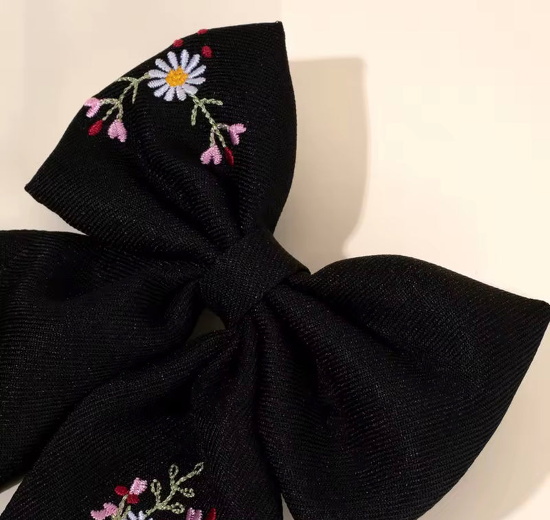 Finishing Touches: Black Floral Bow