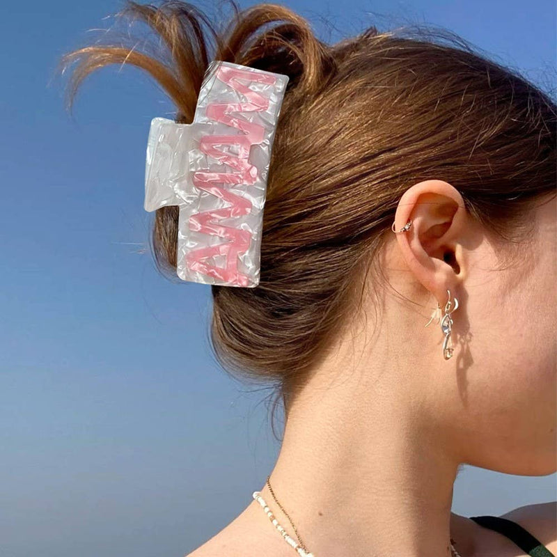 LRW Holiday Accessory Edit: Mama Claw Clip