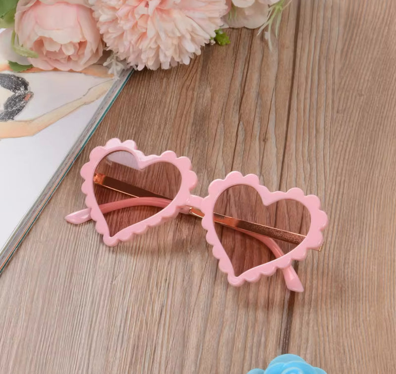 Sweetheart Sunnies