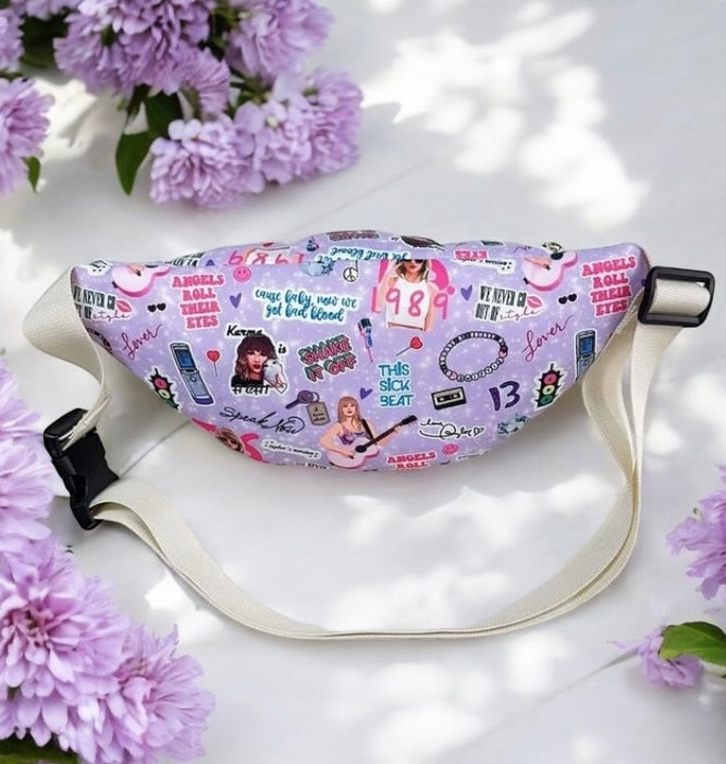 1989 Belt Bag (pink)