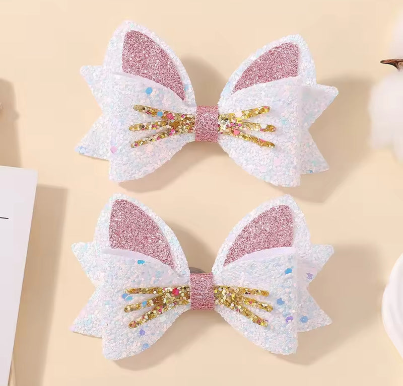 The Glittery Kitty Clips