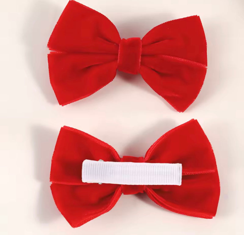 Finishing Touches: Christmas Tree Farm Bows