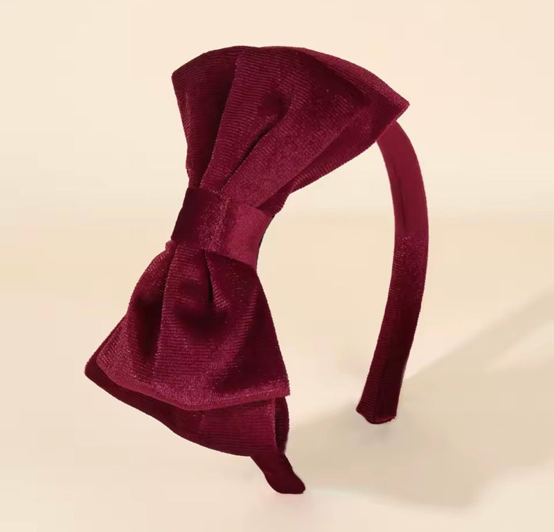 Finishing Touches: Deck the Halls Headband