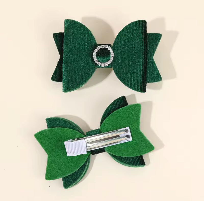 The Holidaze Clips (green bows)