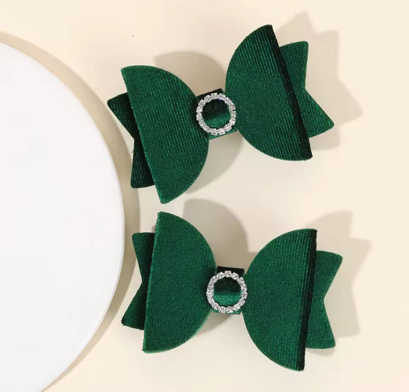 The Holidaze Clips (green bows)