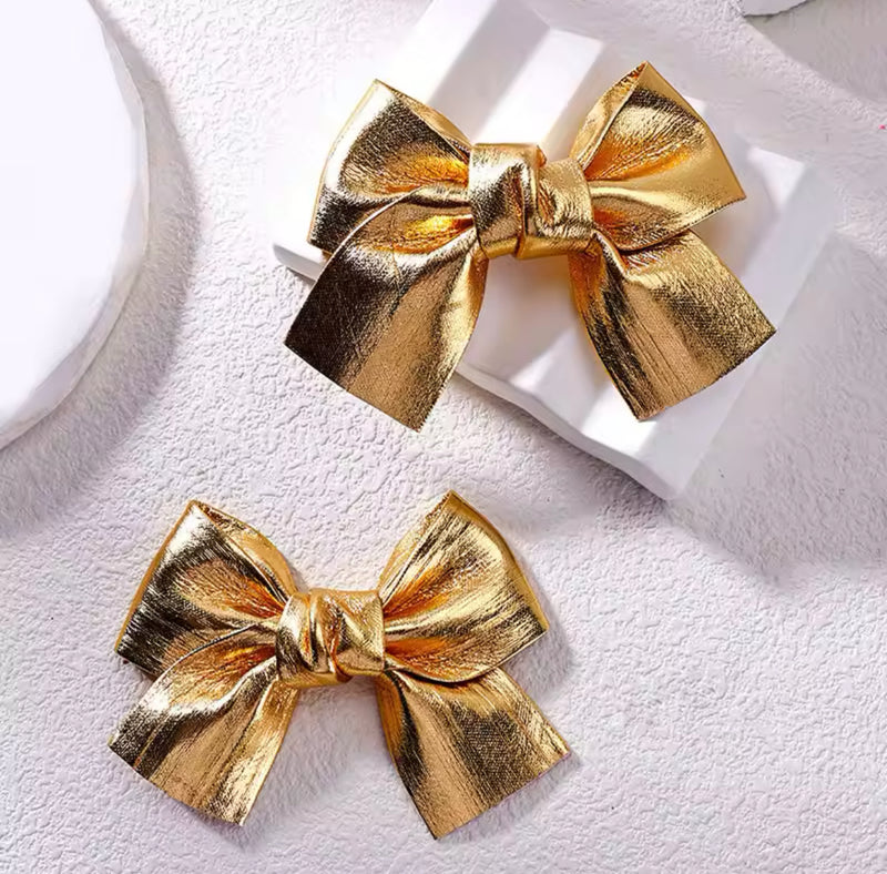 The Gilded Age Bows