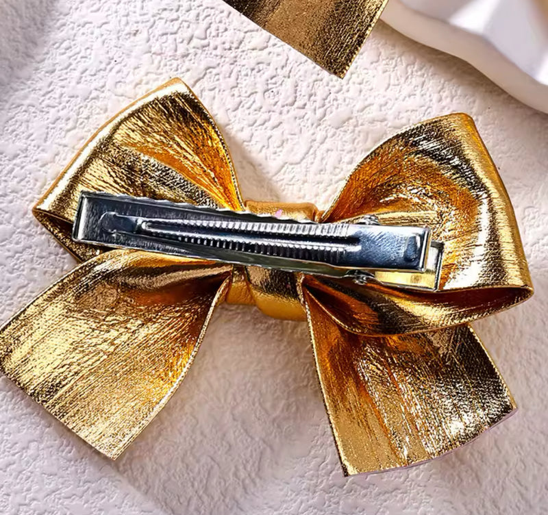 The Gilded Age Bows