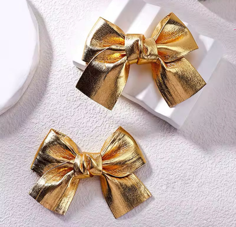 The Gilded Age Bows