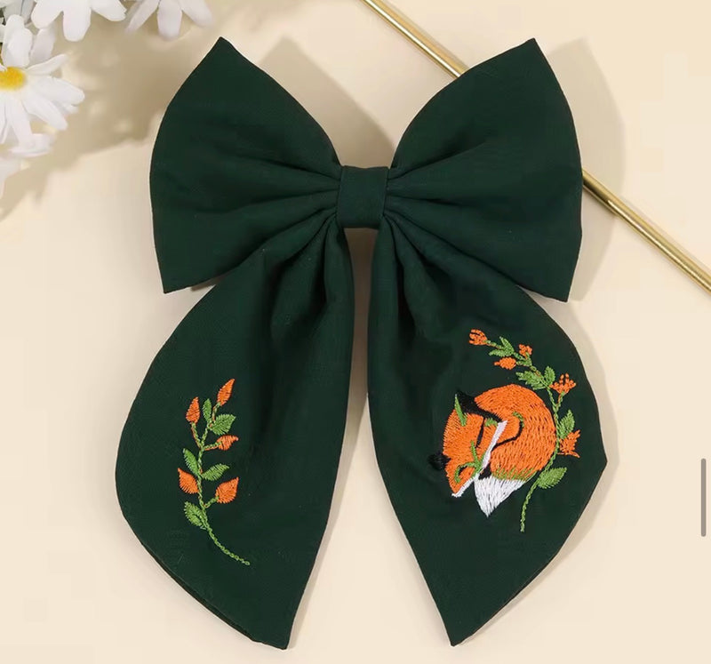 LRW Autumn & BTS Accessory Edit (deep green forest fox bow)