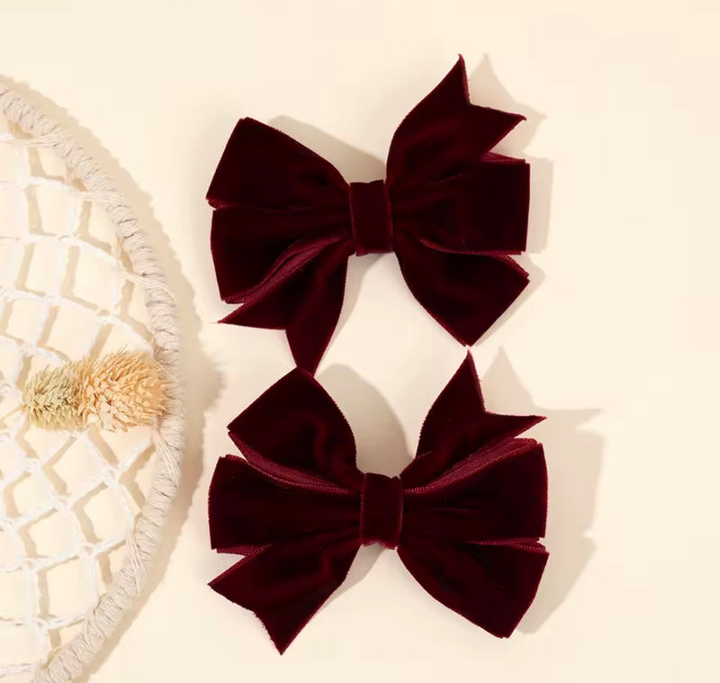 LRW Autumn & BTS Accessory Edit (a pair of velvet bows)