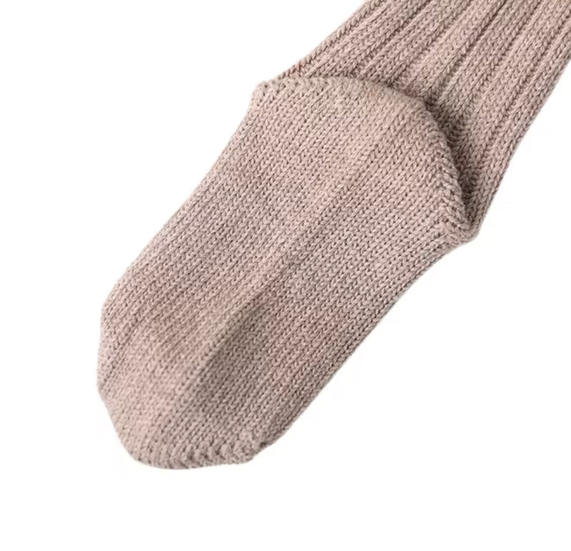 Fall Accessory Edit (Big Bow Velvet Knee Socks)