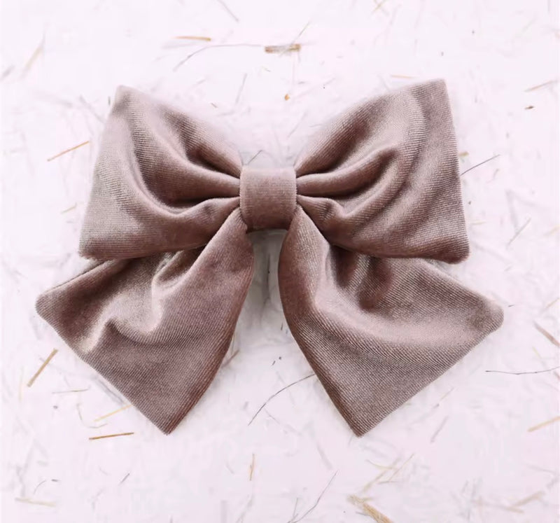 LRW Autumn & Holiday Accessory Edit (velvet bows)