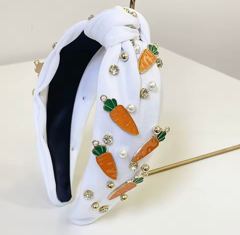 The LRW Spring Top Knot (white carrots)