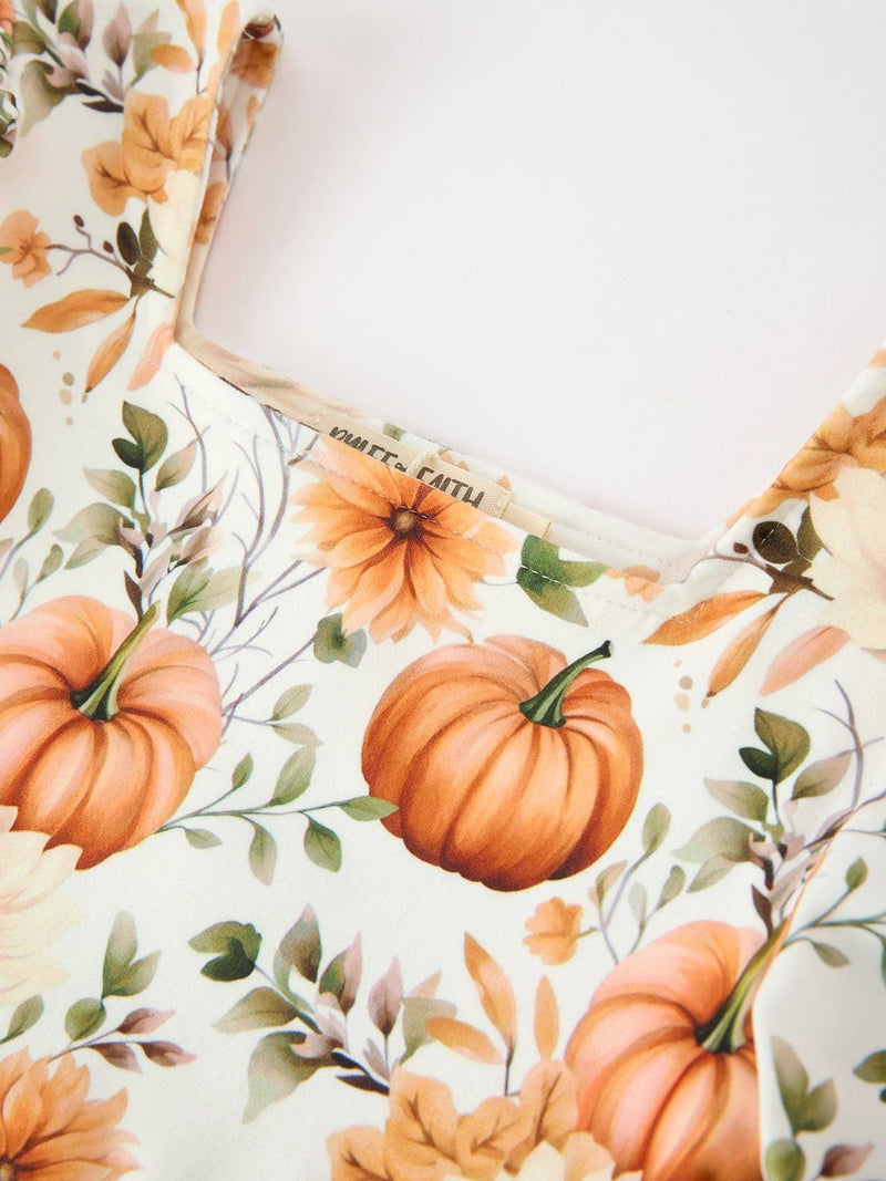 Pumpkin to Talk about Dress