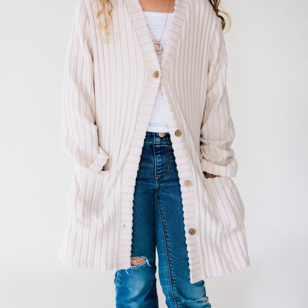 The Cozy Cardigan (ivory)